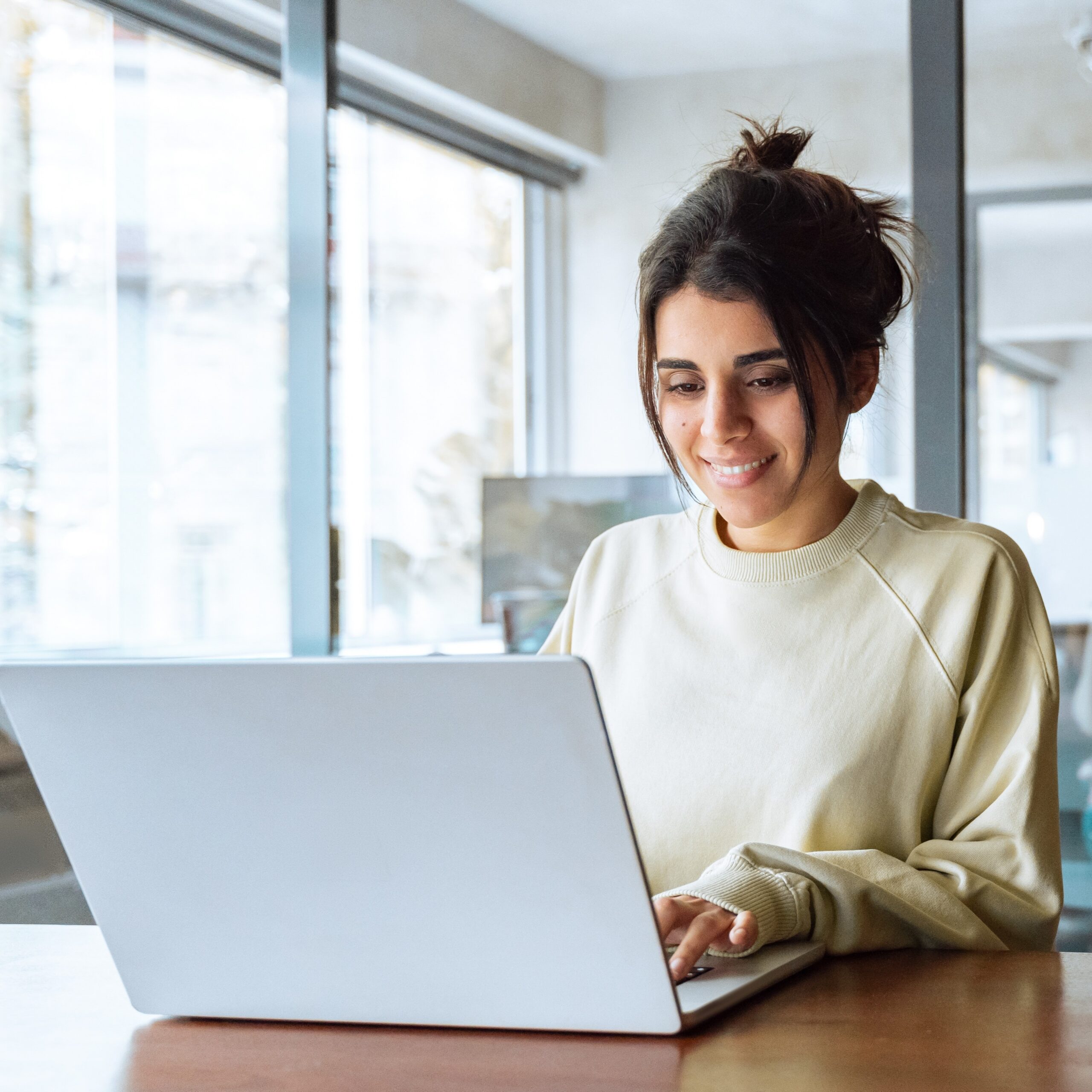 Staffing Agency vs. Applying on Your Own: What Gets You Hired Faster?